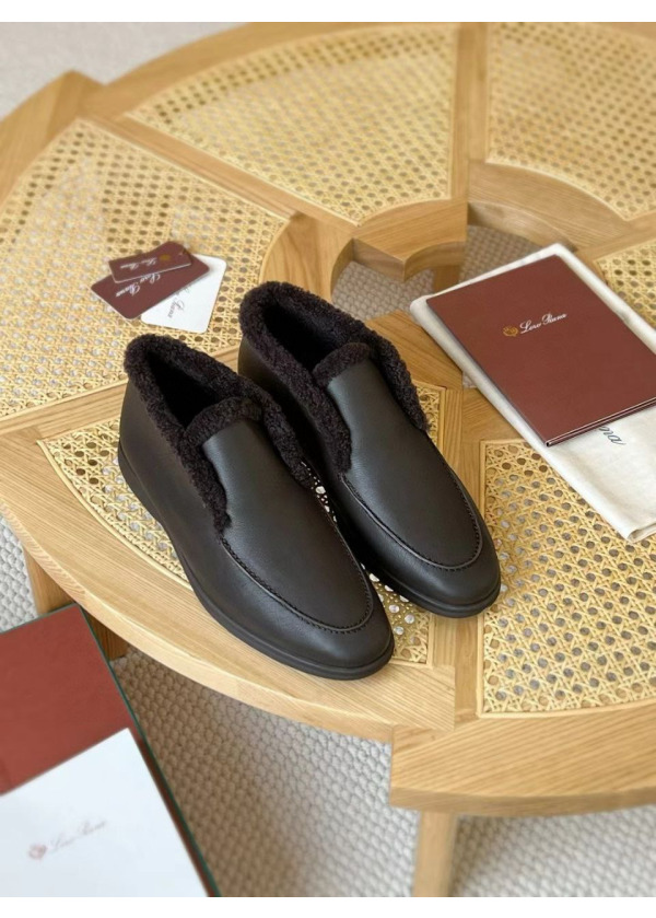 Loro Piana - Open Walk 