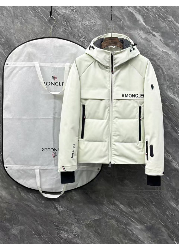 MONCLER - Puffer Jacket