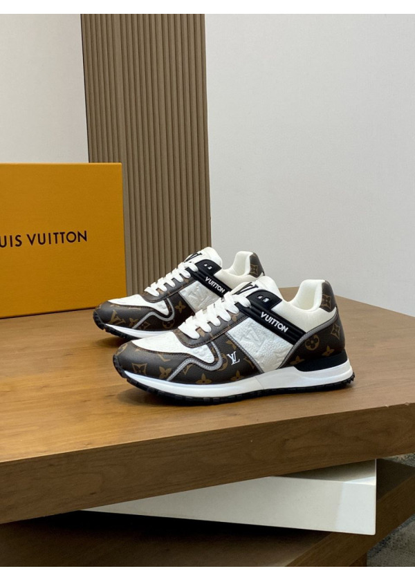 LOUIS VUITTON - Sneaker 