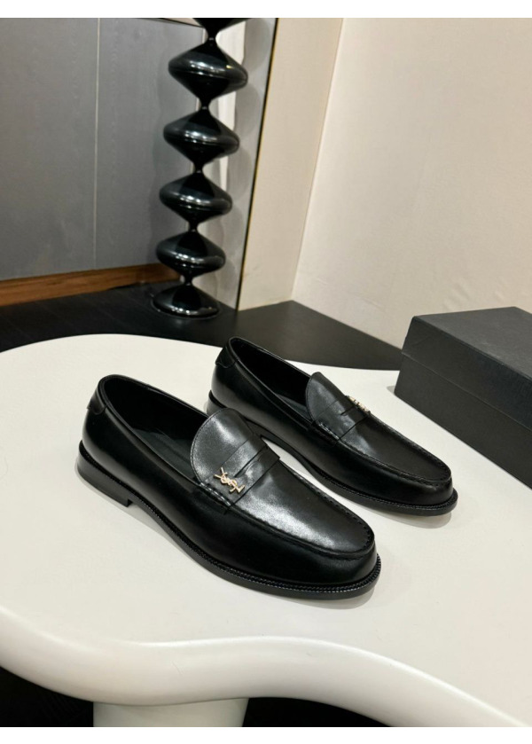 YSL - Classic Loafer 